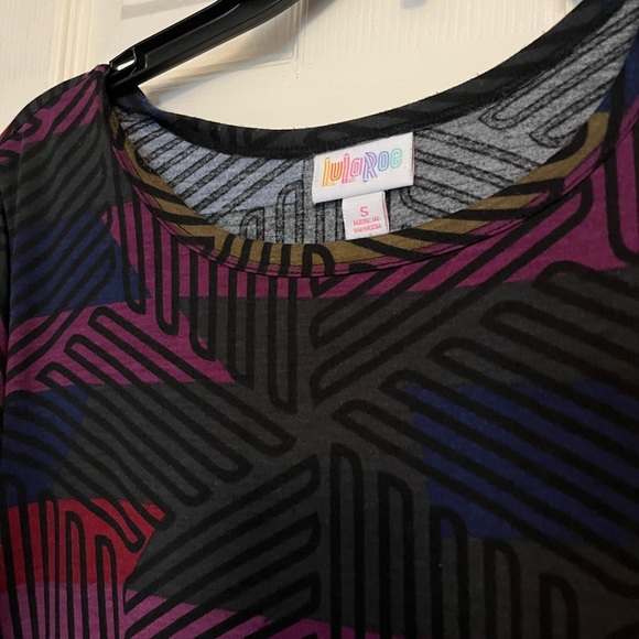 Lularoe Carly - Picture 2 of 3